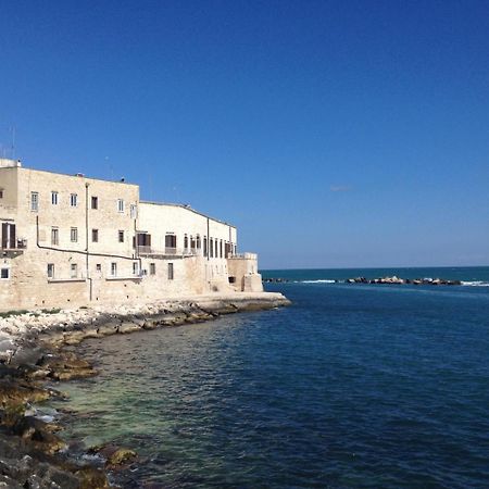 Lilla B&B Luxury Apartments Molfetta Buitenkant foto
