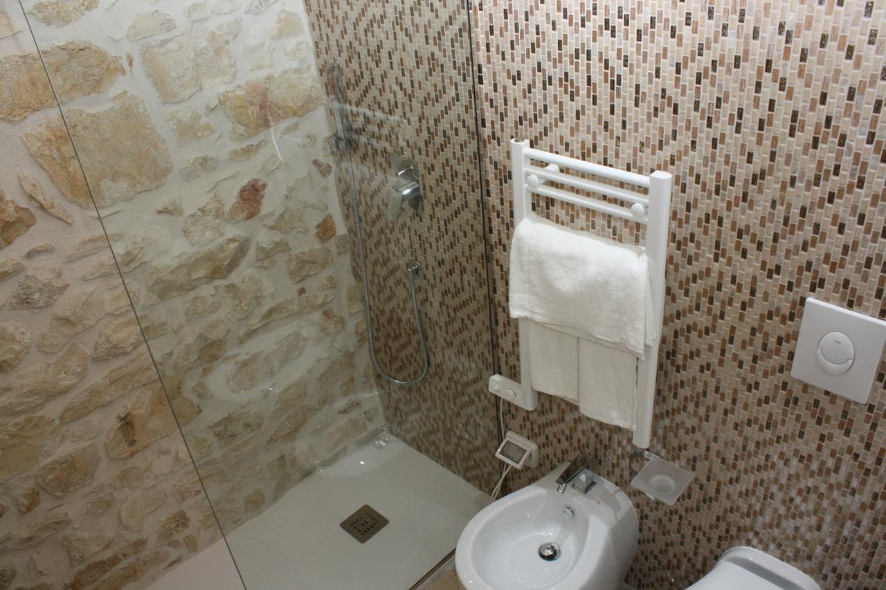 Lilla B&B Luxury Apartments Molfetta Buitenkant foto