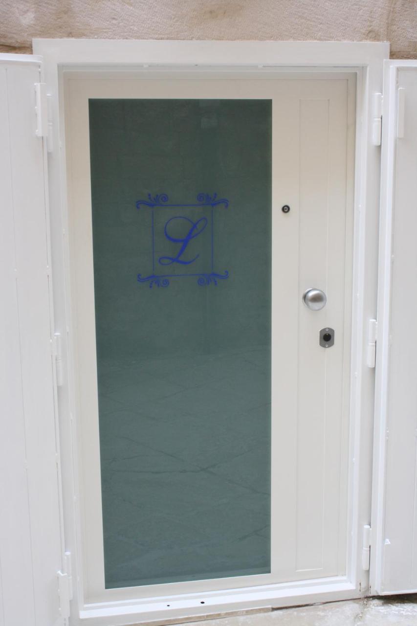 Lilla B&B Luxury Apartments Molfetta Buitenkant foto